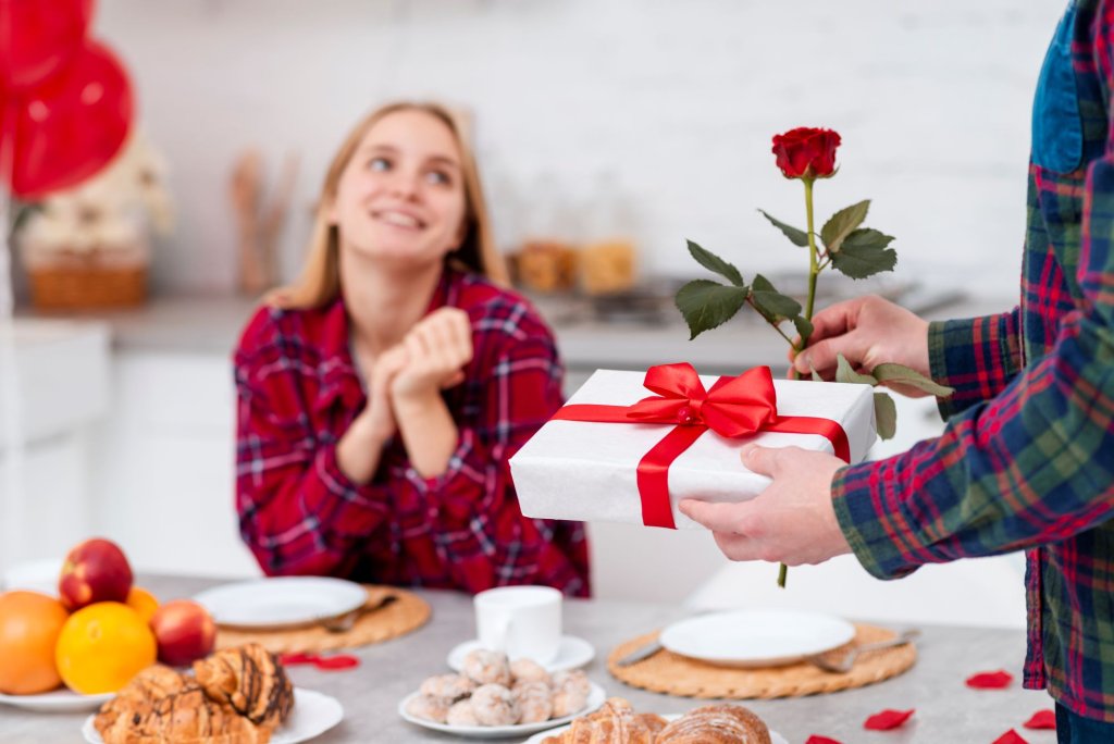 close-up-man-surprising-woman-with-rose-gift.jpg close-up-man-surprising-woman-with-rose-gift.jpg