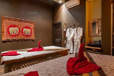 Салон ROYAL THAI Морской фасад